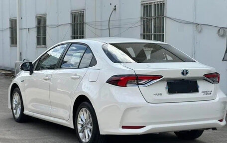 Toyota Corolla, 2022 год, 1 580 000 рублей, 4 фотография