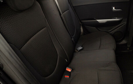 KIA Rio III рестайлинг, 2015 год, 1 099 000 рублей, 19 фотография