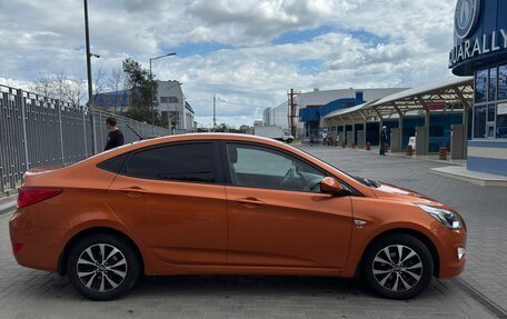 Hyundai Solaris II рестайлинг, 2015 год, 1 150 000 рублей, 4 фотография