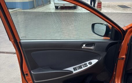 Hyundai Solaris II рестайлинг, 2015 год, 1 150 000 рублей, 11 фотография