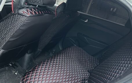 Hyundai Solaris II рестайлинг, 2020 год, 800 000 рублей, 3 фотография