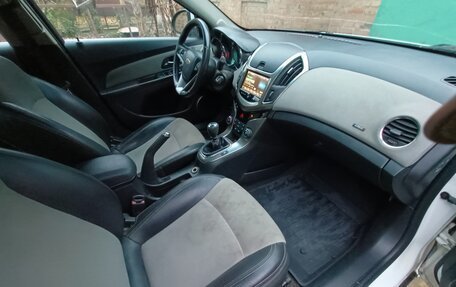 Chevrolet Cruze II, 2013 год, 650 000 рублей, 16 фотография