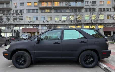 Lexus RX IV рестайлинг, 2001 год, 750 000 рублей, 4 фотография