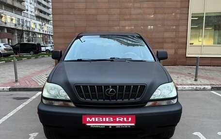 Lexus RX IV рестайлинг, 2001 год, 750 000 рублей, 2 фотография