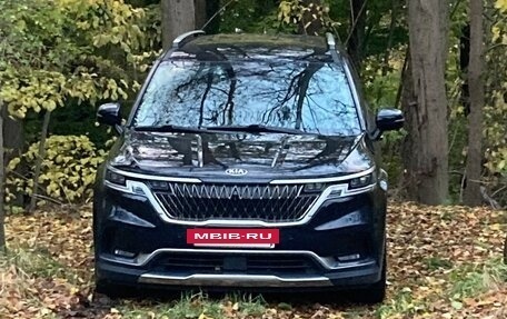 KIA Carnival, 2020 год, 3 950 000 рублей, 2 фотография