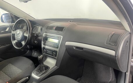 Skoda Octavia, 2012 год, 855 000 рублей, 9 фотография