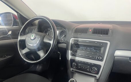 Skoda Octavia, 2012 год, 855 000 рублей, 13 фотография