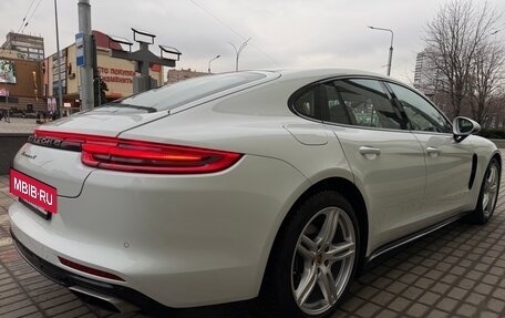 Porsche Panamera II рестайлинг, 2019 год, 5 750 000 рублей, 10 фотография
