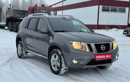 Nissan Terrano III, 2015 год, 895 000 рублей, 4 фотография