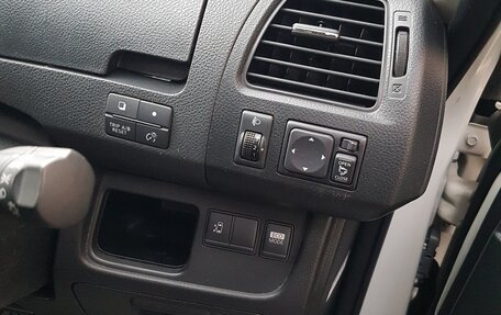 Nissan Serena IV, 2013 год, 1 250 000 рублей, 11 фотография