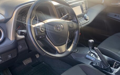 Toyota RAV4, 2015 год, 2 150 000 рублей, 6 фотография