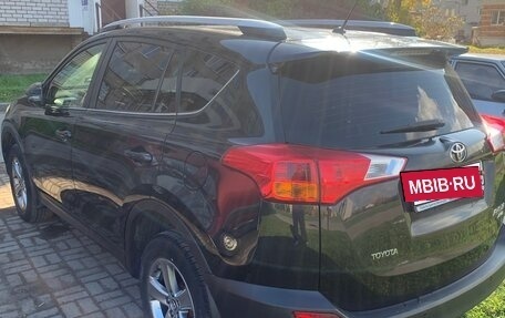 Toyota RAV4, 2015 год, 2 150 000 рублей, 10 фотография