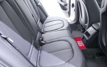 BMW 1 серия, 2021 год, 2 200 000 рублей, 18 фотография