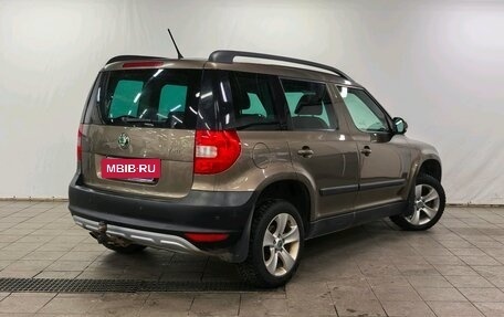 Skoda Yeti I рестайлинг, 2012 год, 650 000 рублей, 2 фотография