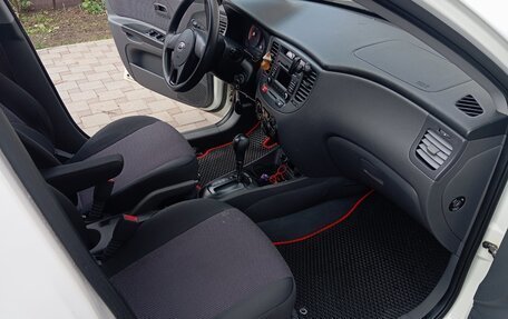 KIA Rio II, 2011 год, 800 000 рублей, 14 фотография