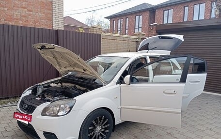 KIA Rio II, 2011 год, 800 000 рублей, 15 фотография