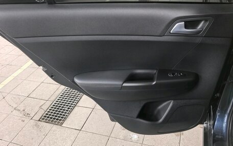 KIA Sportage IV рестайлинг, 2020 год, 2 150 000 рублей, 17 фотография