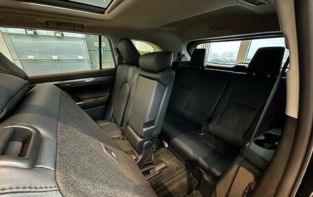 Toyota Highlander, 2025 год, 6 700 000 рублей, 19 фотография