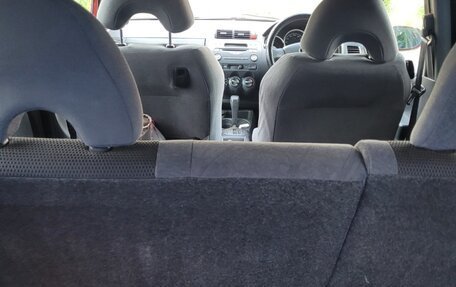 Honda Fit III, 2002 год, 260 000 рублей, 8 фотография