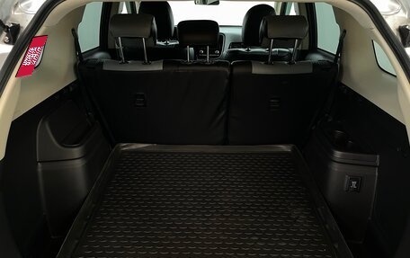 Mitsubishi Outlander III рестайлинг 3, 2022 год, 3 299 000 рублей, 13 фотография