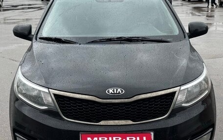 KIA Rio III рестайлинг, 2016 год, 1 000 000 рублей, 1 фотография