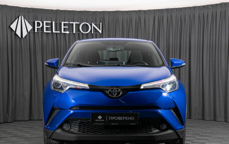 Toyota C-HR I рестайлинг, 2018 год, 2 570 000 рублей, 3 фотография