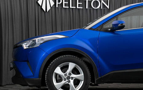 Toyota C-HR I рестайлинг, 2018 год, 2 570 000 рублей, 19 фотография