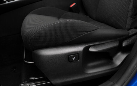 Toyota C-HR I рестайлинг, 2018 год, 2 570 000 рублей, 18 фотография