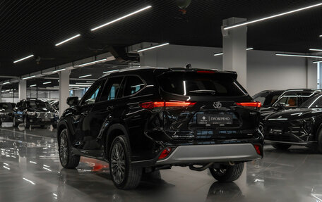 Toyota Highlander, 2025 год, 6 150 000 рублей, 8 фотография