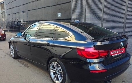 BMW 3 серия, 2019 год, 3 300 000 рублей, 11 фотография