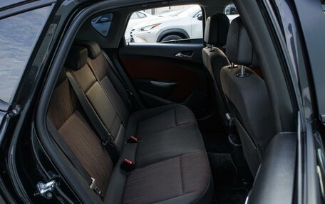 Opel Astra J, 2011 год, 699 000 рублей, 8 фотография