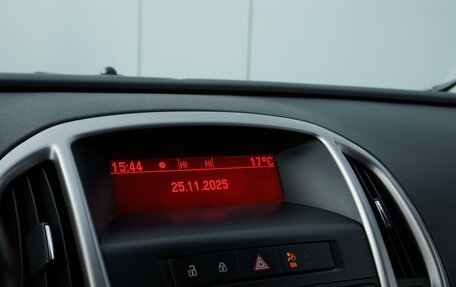 Opel Astra J, 2011 год, 699 000 рублей, 15 фотография