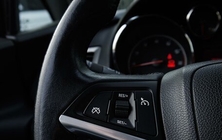 Opel Astra J, 2011 год, 699 000 рублей, 18 фотография