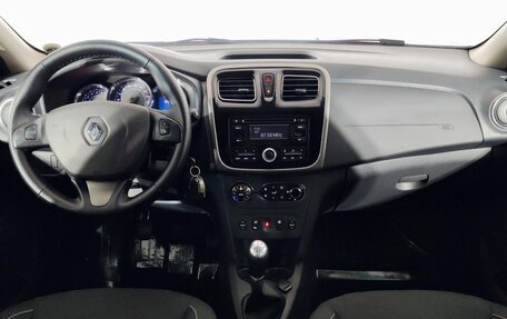 Renault Sandero II рестайлинг, 2017 год, 900 000 рублей, 10 фотография