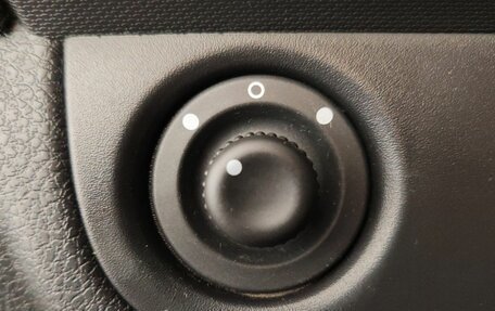 Renault Sandero II рестайлинг, 2017 год, 900 000 рублей, 17 фотография