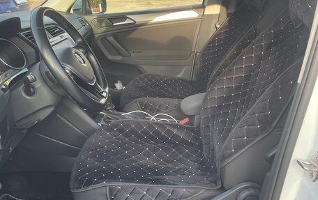 Volkswagen Tiguan II, 2019 год, 2 250 000 рублей, 6 фотография