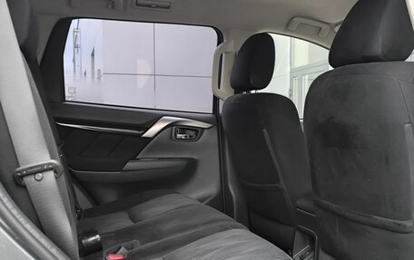 Mitsubishi Pajero Sport III рестайлинг, 2021 год, 2 490 000 рублей, 13 фотография