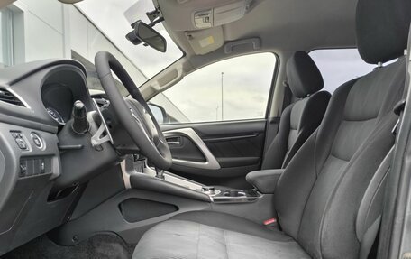 Mitsubishi Pajero Sport III рестайлинг, 2021 год, 2 490 000 рублей, 10 фотография