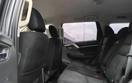 Mitsubishi Pajero Sport III рестайлинг, 2021 год, 2 490 000 рублей, 11 фотография