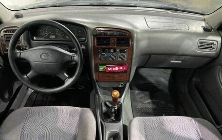 Toyota Avensis III рестайлинг, 1999 год, 285 000 рублей, 11 фотография