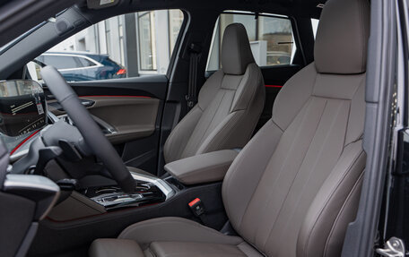 Audi Q5, 2025 год, 9 250 000 рублей, 16 фотография