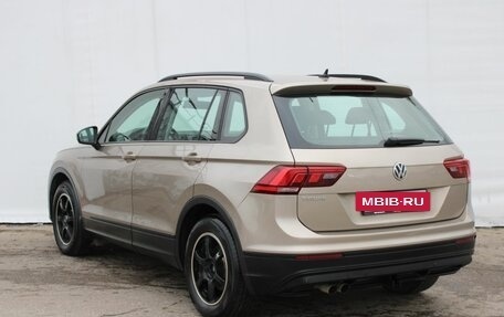 Volkswagen Tiguan II, 2018 год, 2 100 000 рублей, 6 фотография