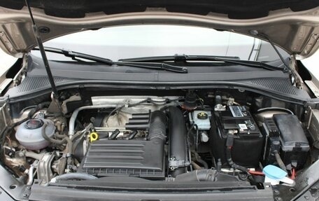 Volkswagen Tiguan II, 2018 год, 2 100 000 рублей, 10 фотография