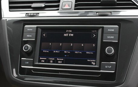 Volkswagen Tiguan II, 2018 год, 2 100 000 рублей, 18 фотография