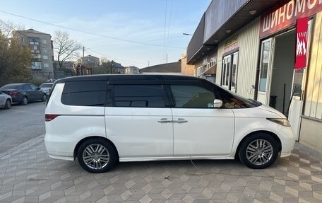 Honda Elysion I, 2004 год, 950 000 рублей, 2 фотография