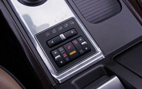 Land Rover Range Rover III, 2011 год, 1 750 000 рублей, 20 фотография