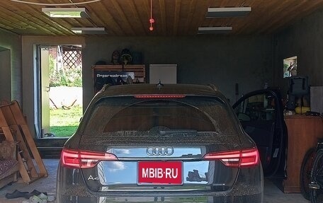 Audi A4, 2019 год, 2 100 000 рублей, 1 фотография