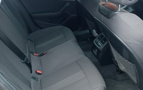 Audi A4, 2019 год, 2 100 000 рублей, 12 фотография