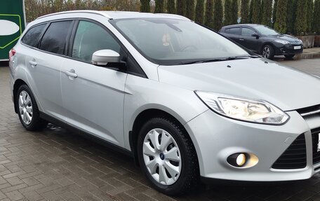 Ford Focus III, 2014 год, 900 000 рублей, 3 фотография