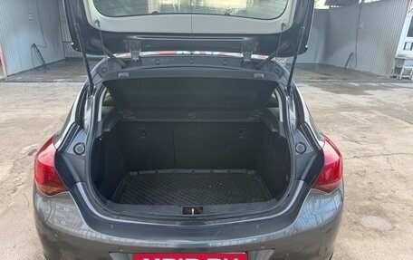 Opel Astra J, 2011 год, 900 000 рублей, 6 фотография